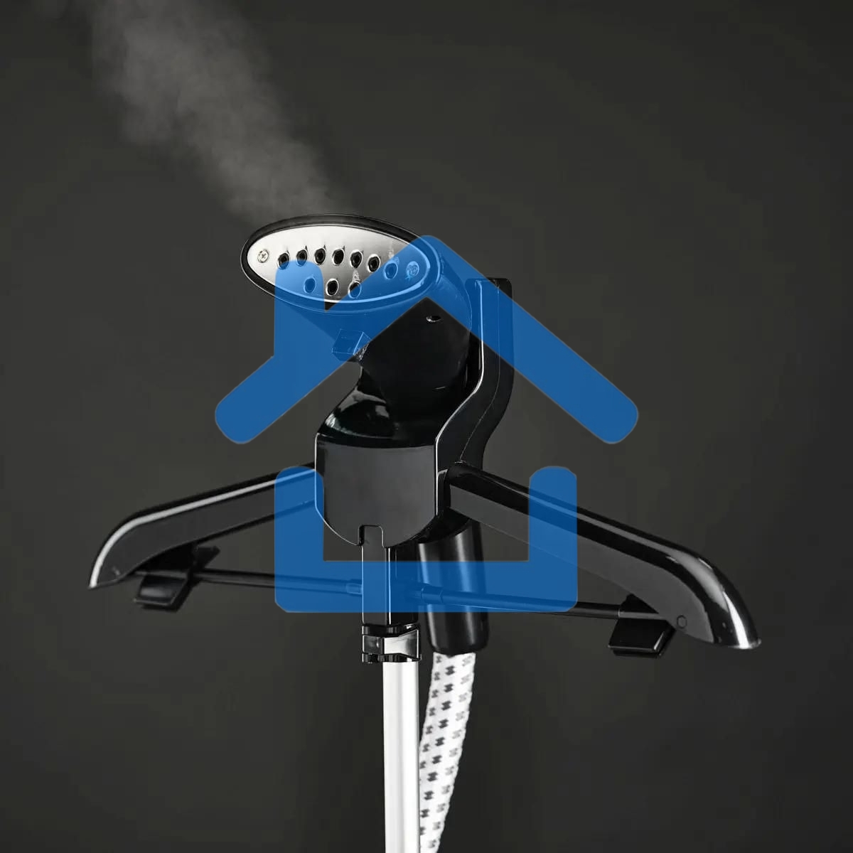 Отпариватель Scarlett SC-GS130S08 белый/черным