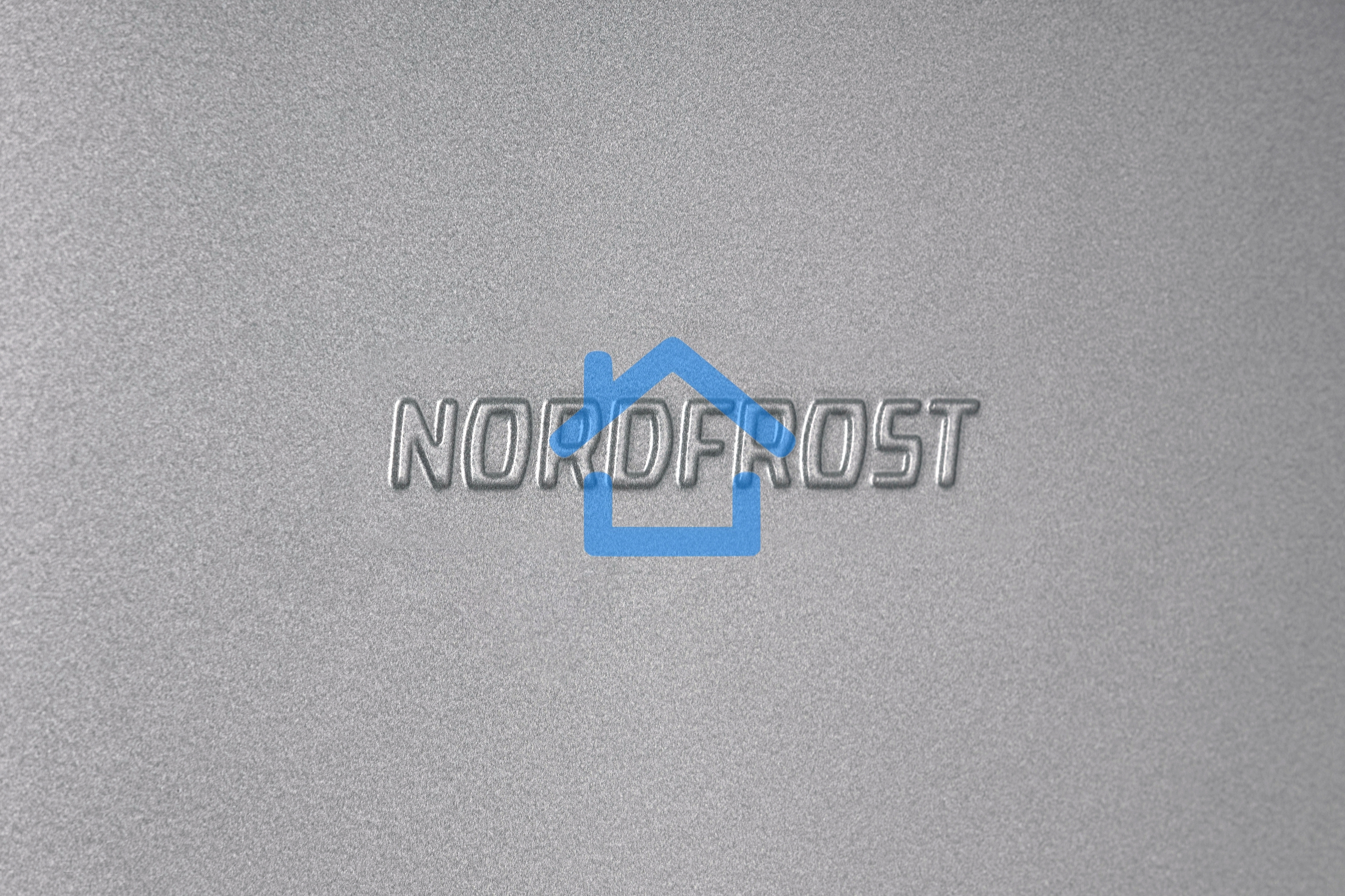 Холодильник Nordfrost NRB 154 S серый матовый двухкамерный 238/115 л морозилка снизу, капельная система