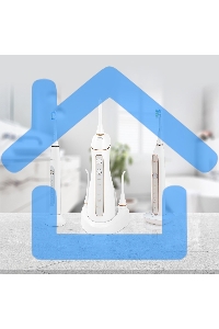 Ирригатор Polaris PWF 0201 белый