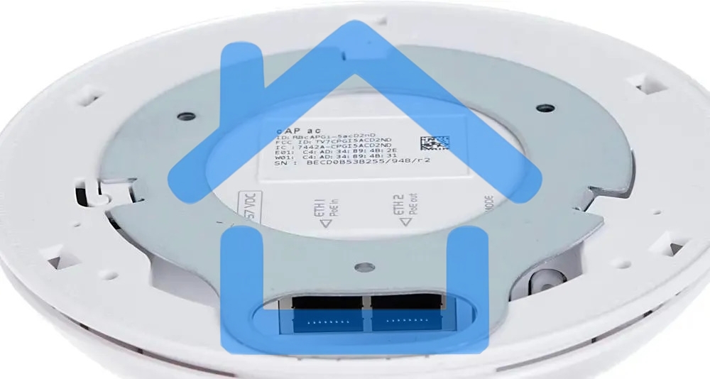 Точка доступа Mikrotik cAP ac (RBcAPGi-5acD2nD), 2.4/5ГГц, 802.11ac, 2х10/100/1000