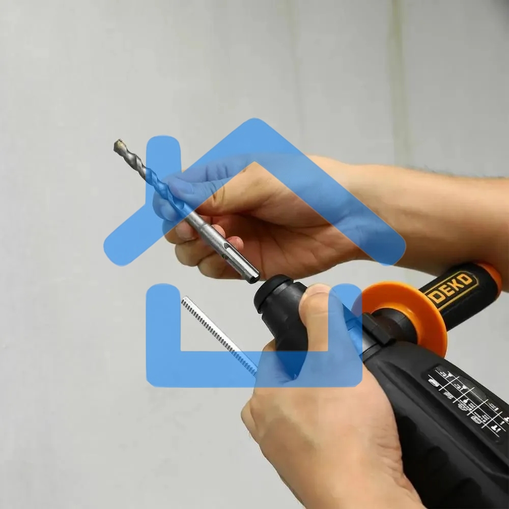 Перфоратор Deko ZKH950 патрон:SDS-plus уд.:3.2Дж 1050Вт (кейс в комплекте)
