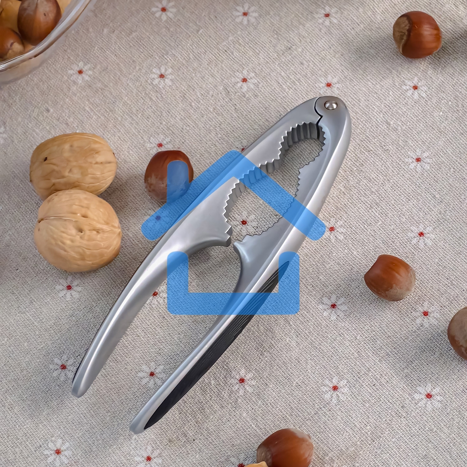 Орехокол TalleR TR-65114 Из цинкового сплава со специальным покрытием