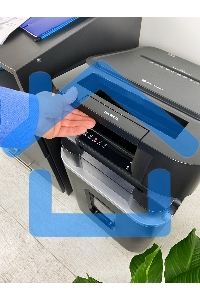 Шредер Heleos АП37-4 черный/серебристый с автоподачей (секр.P-4) фрагменты 220лист. 37лтр. скрепки скобы пл.карты