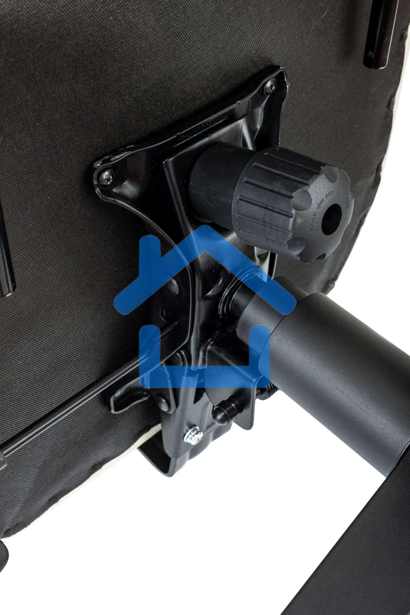 Кресло руководителя Бюрократ T-9950MSG-F слоновая кость эко.кожа, крестов. пластик подст. для ног