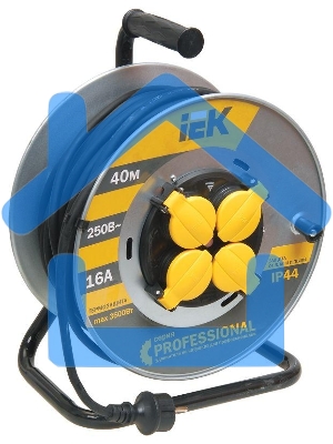 Катушка УК40 Iek WKP16-16-04-40-44 на мет с т/з 4 места 2 Р + P Е /40м КГ 3х1,5мм2 IP44 