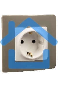Механизм розетки 1-м СП Etika 2К+З 16А защ. шторки с заземл. винт. зажимы бел. Leg 672222