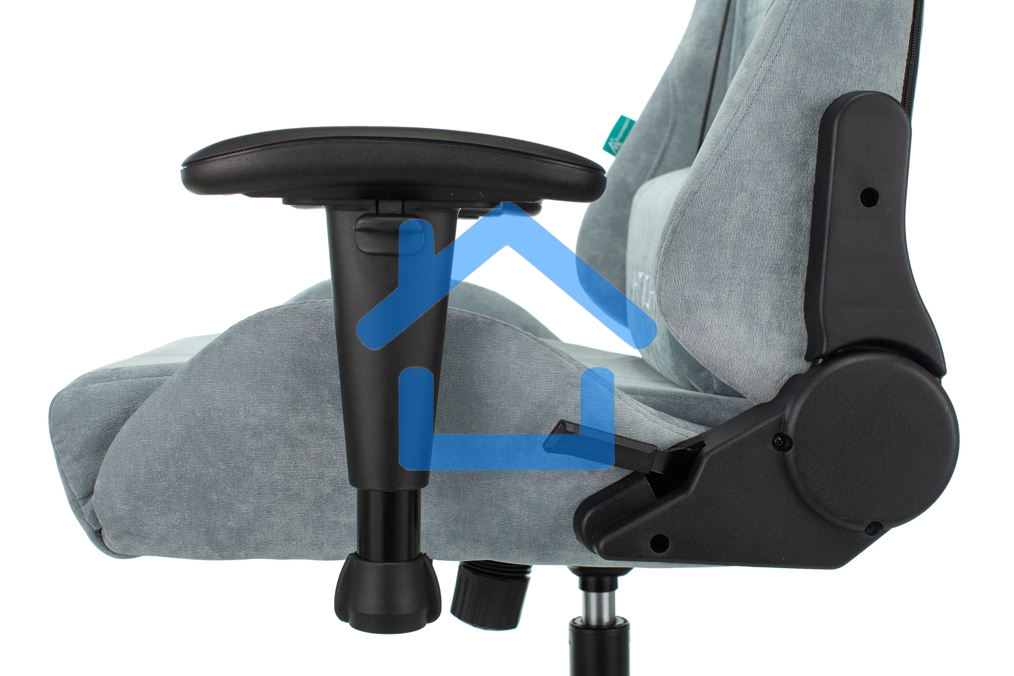 Кресло игровое Бюрократ VIKING KNIGHT LT28 FABRIC серо-голубой крестовина металл/пластик