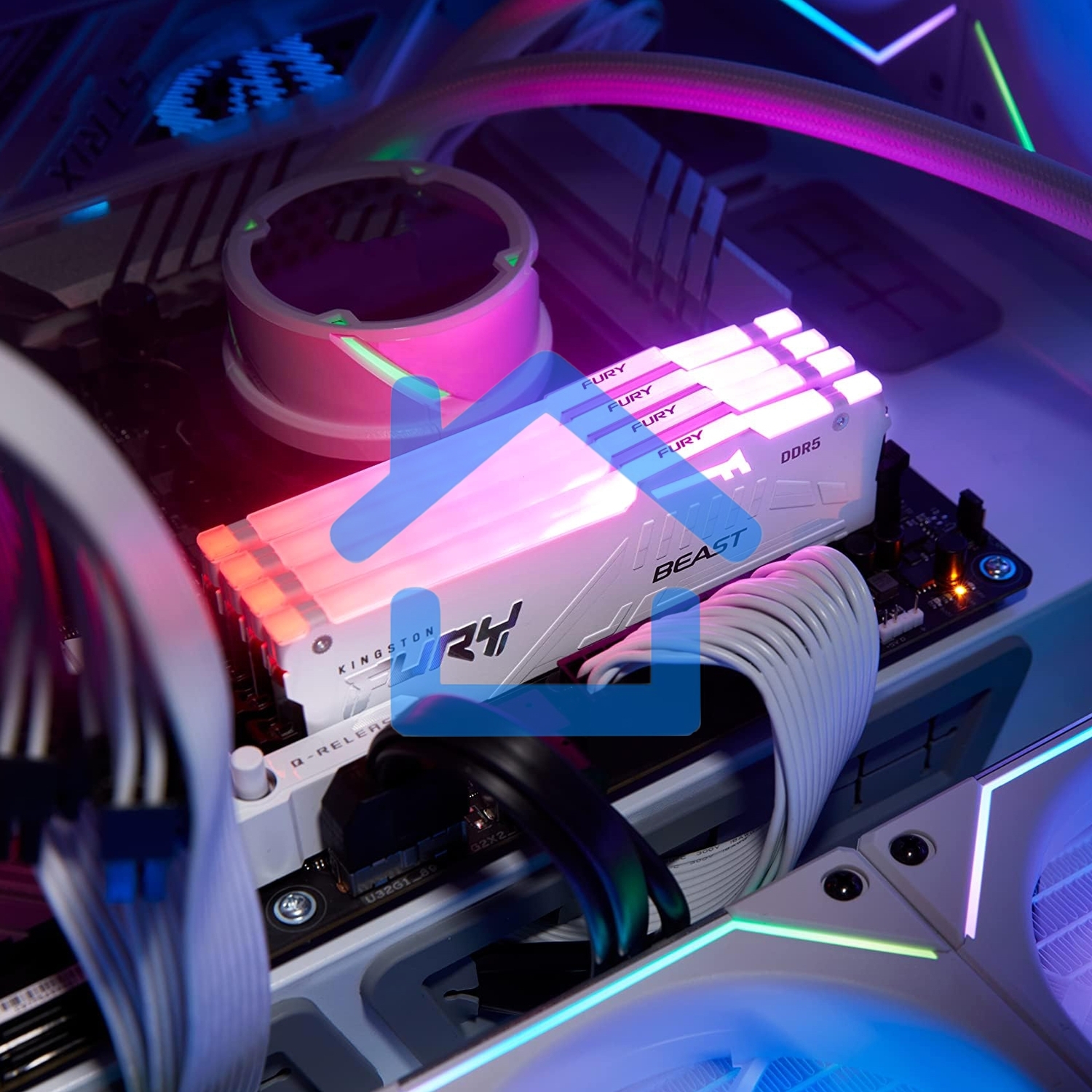 Оперативная память Kingston Fury Beast, DDR5, 16Gb (1x16Gb), 5600MHz, CL40, DIMM, радиатор, RGB, белый