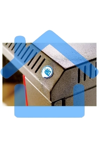 Шкаф настенный ЦМО ШРН-Э-9.500 9U 600x520мм пер.дв.стекл несъемные бок.пан. серый