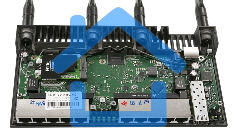 Маршрутизатор MIKROTIK RB4011iGS+5HacQ2HnD-IN 10x10/100/1000 LAN, 1 SFP+, 2,4Ghz/5Ghz, 802.11a/b/g/n/ac