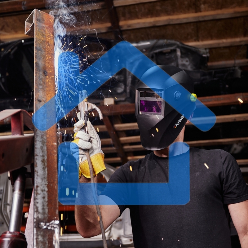 Маска сварщика с автоматическим светофильтром 