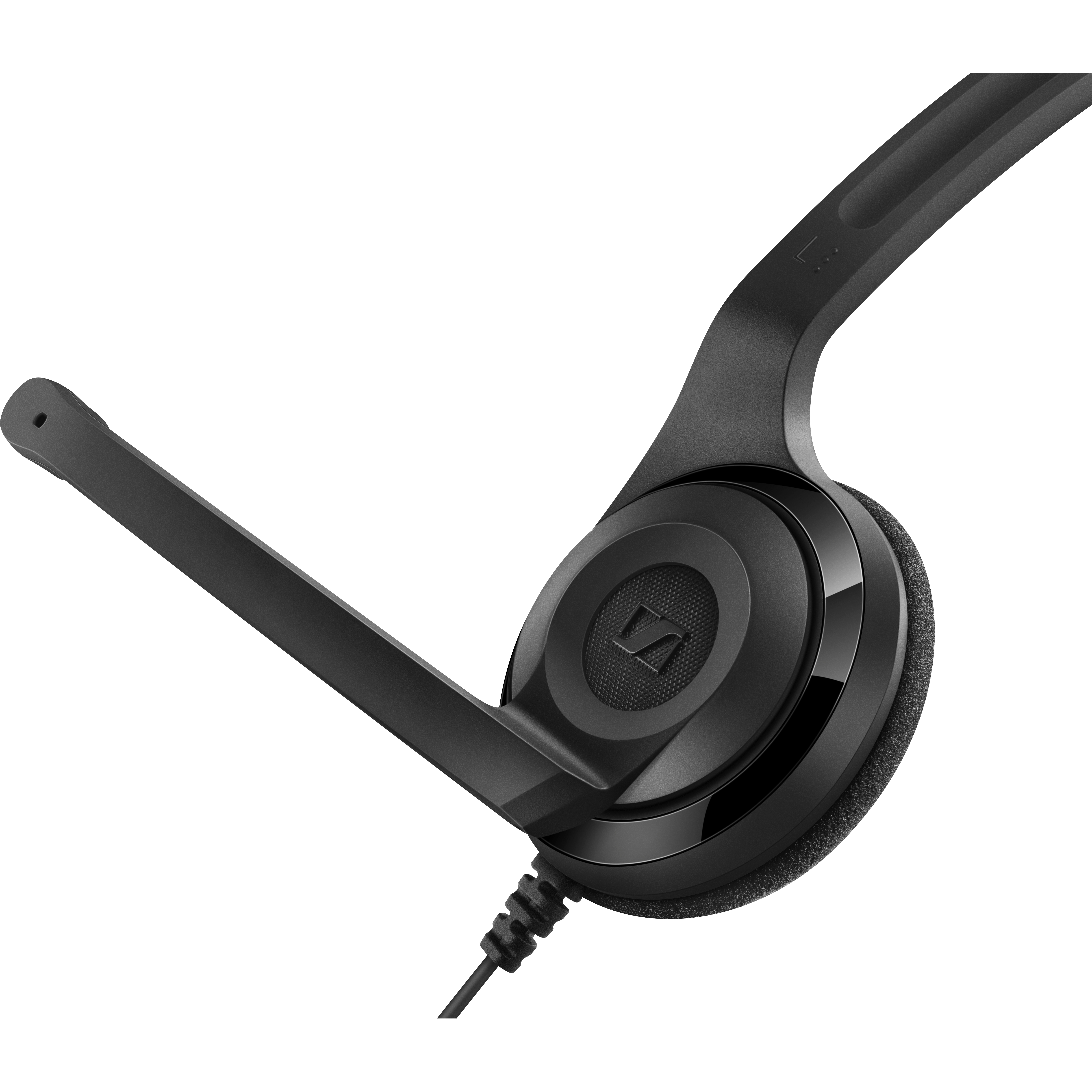 Гарнитура Sennheiser PC 5 CHAT стерео накладная закрытая 42-17000Гц, 2м, 4-контактный jack 3.5мм, 95дБ подвижный микрофон, круговая диаграмма