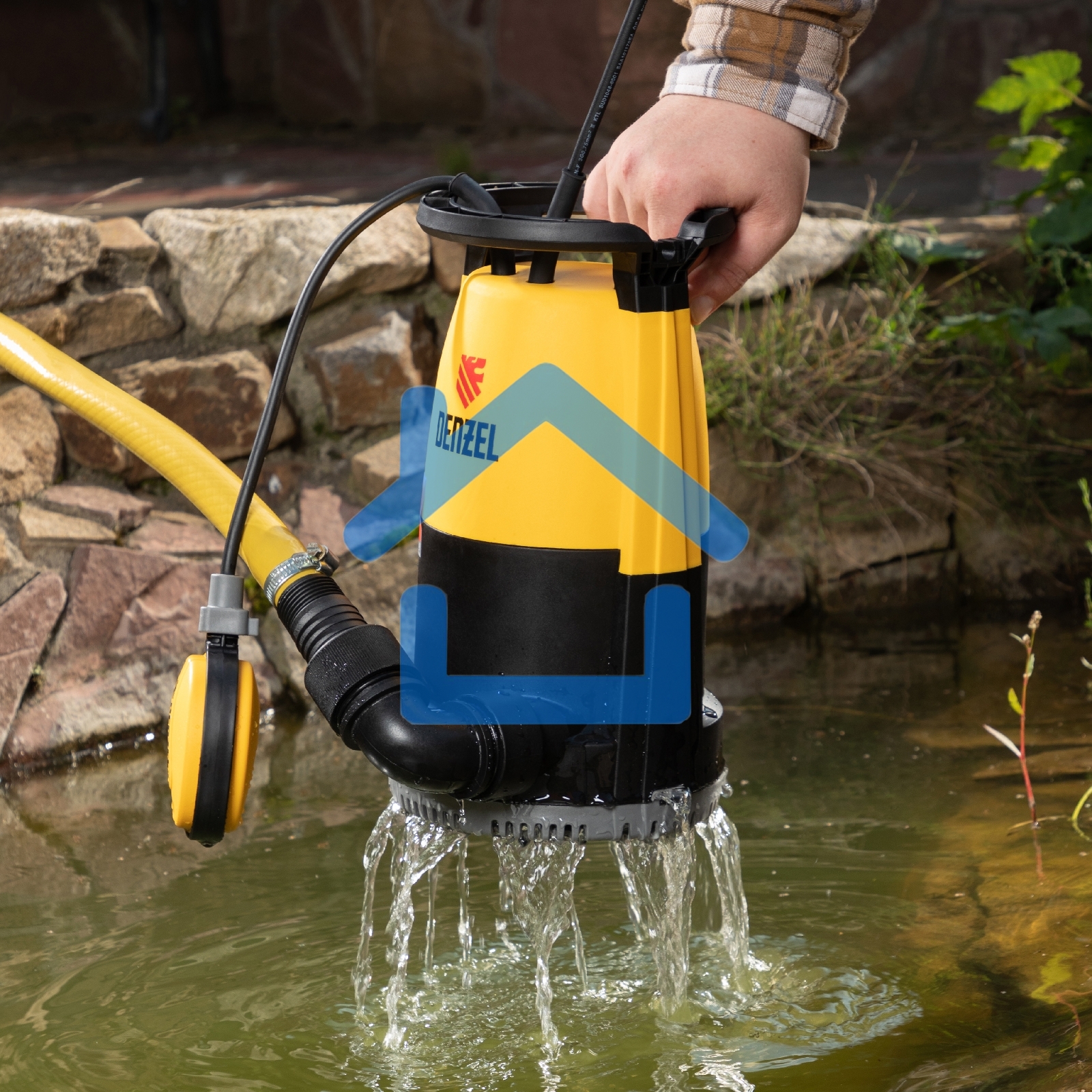 Дренажный насос для чистой и грязной воды DP-600S, 600 Вт, напор 7 м, 13000 л/ч Denzel