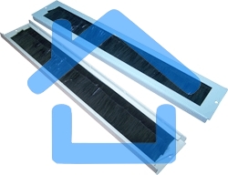 Щеточный кабельный ввод для настенных шкафов LANMASTER, серый
