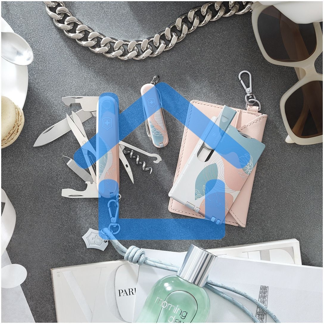 Нож перочинный Victorinox Companion Paris Style (1.3909.E221) 91мм 16функц. розовый с чехлом подар.коробка
