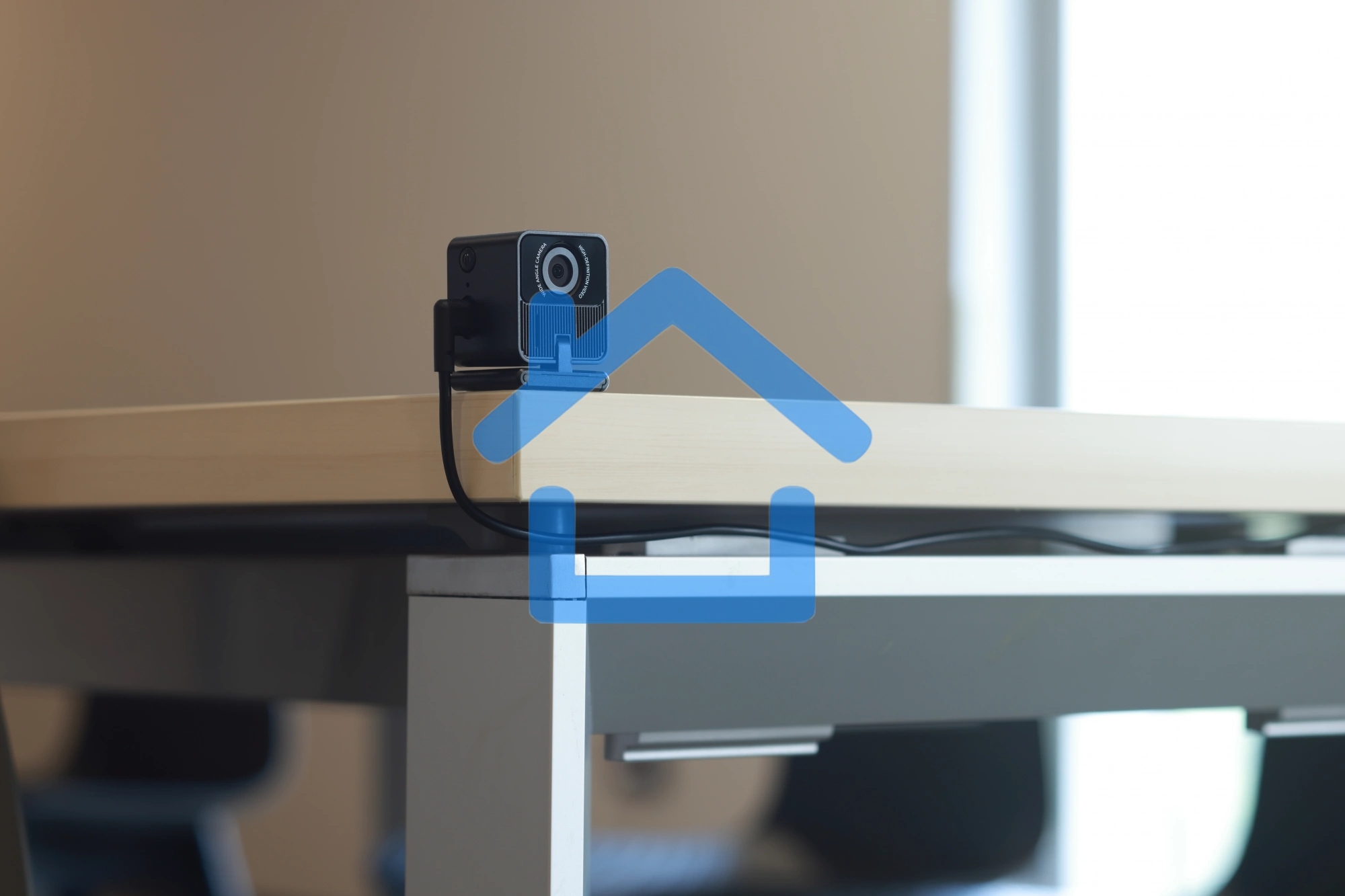 Видеорегистратор Mio MiVue J20 черный 4Mpix 1920x1080 1080p 150гр. SSC3337DE