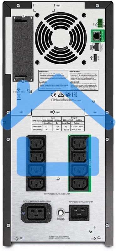 Источник бесперебойного питания APC Smart-UPS SMT3000IC 2700Вт 3000ВА черный