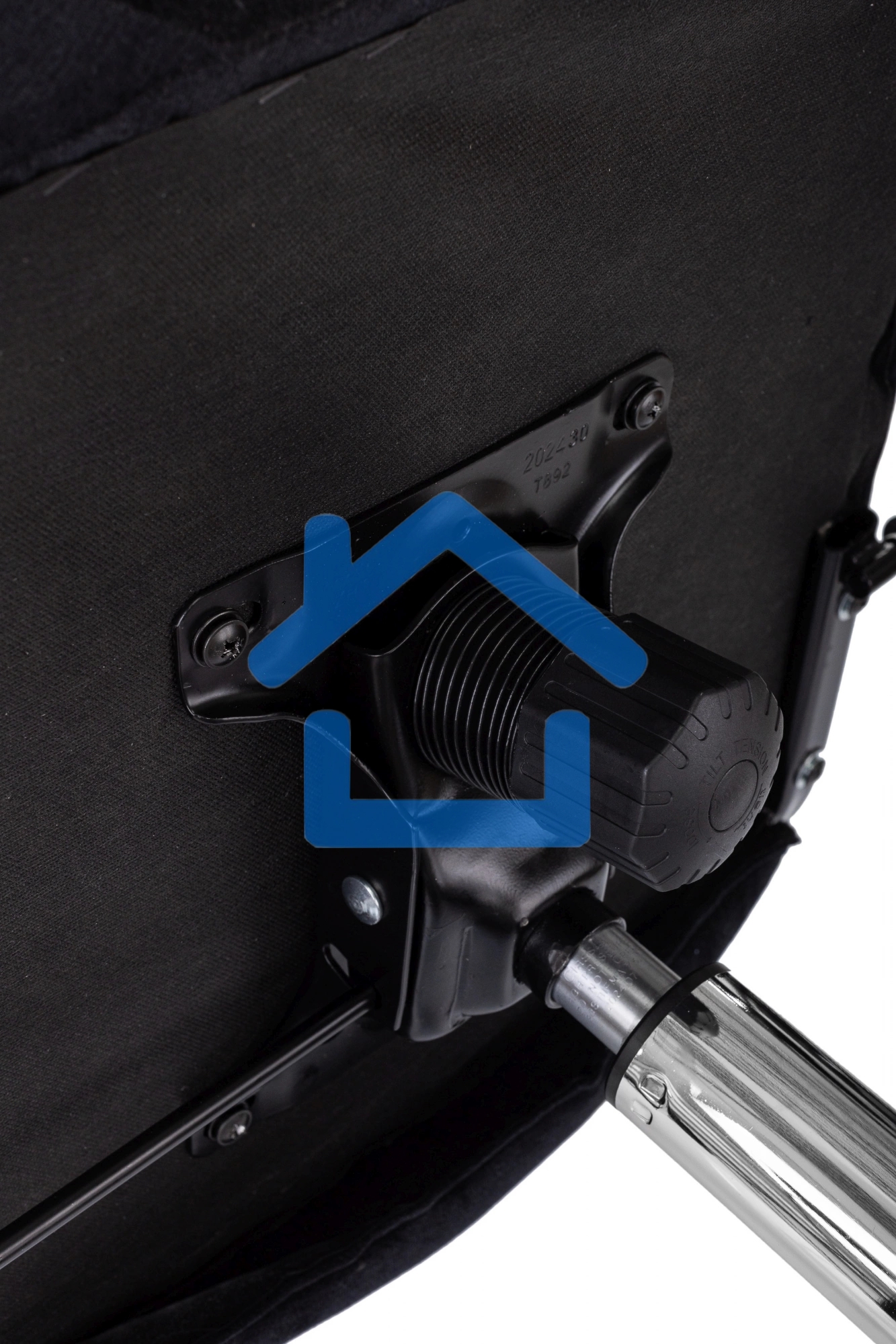 Кресло руководителя Бюрократ CH-610SL черный, ткань