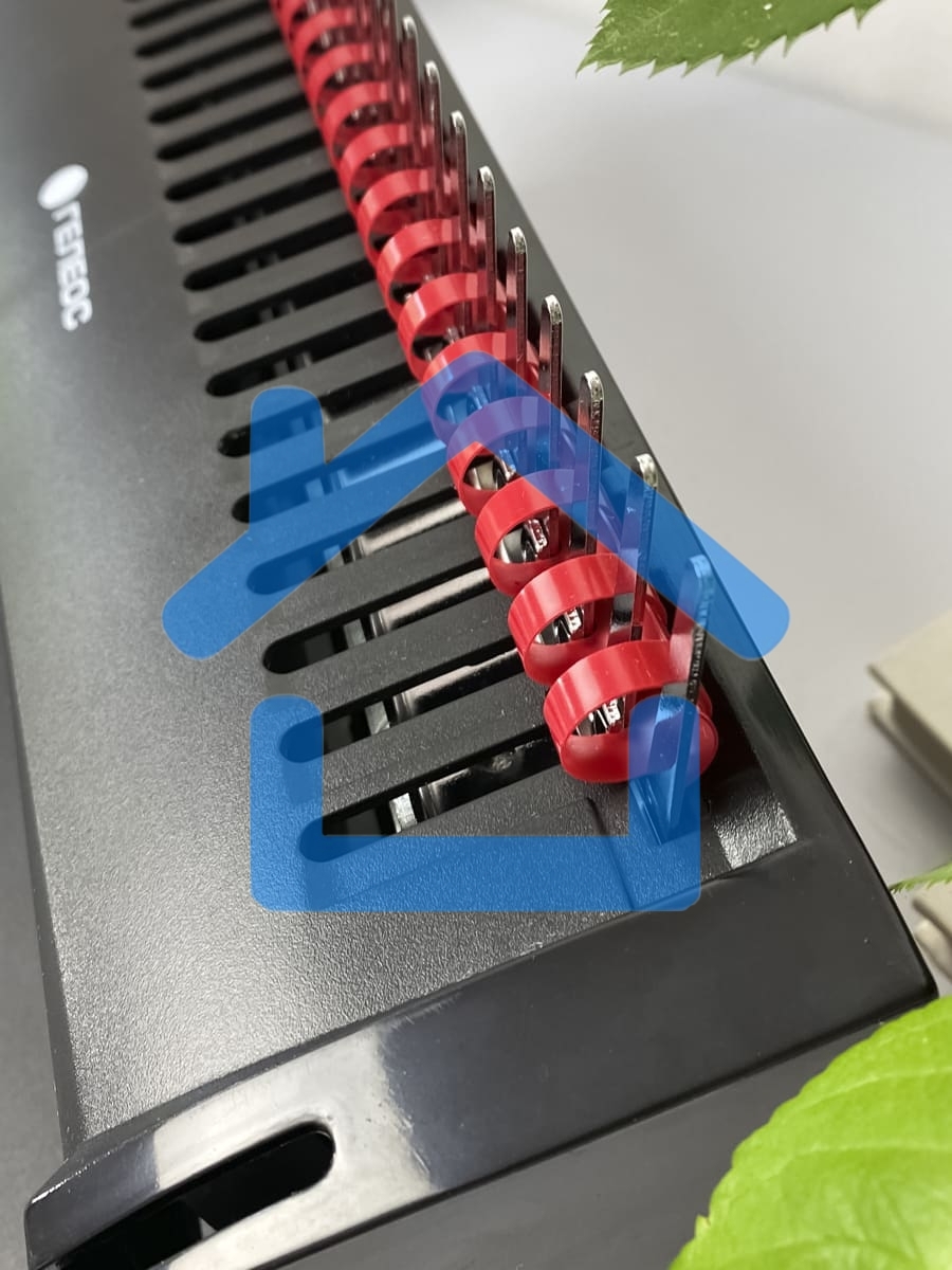 Переплетчик Heleos БП-22 A4/перф.13л.сшив/макс.500л./пластик.пруж. (6-51мм)