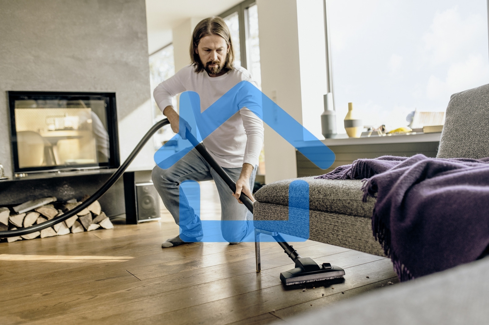 Хозяйственный пылесос Karcher WD 2 Plus V-12/6/18/C желтый, 1000 Вт, уборка сухая/влажная, пылесборник мешок/контейнер, 12 л