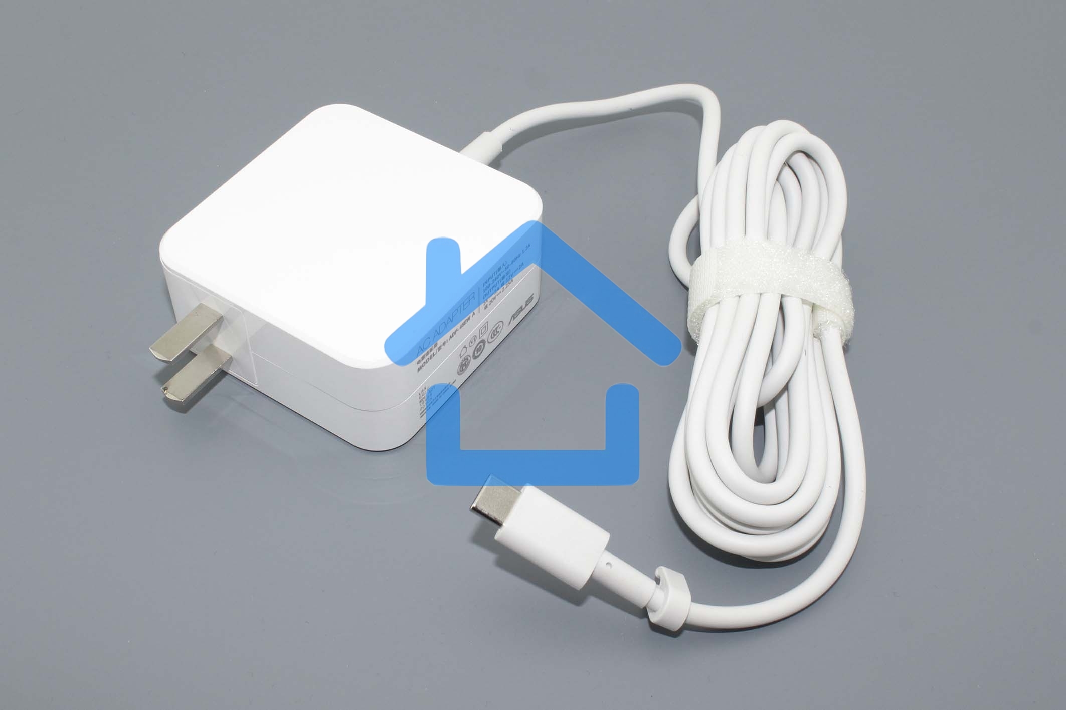 Блок питания (сетевой адаптер) для ноутбуков Asus 20V 2.25A Type-C 45W (CN) W