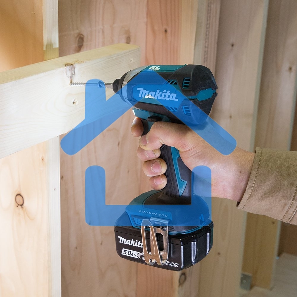 Гайковерт аккумуляторный MAKITA DTD153Zб\щет 18в li-ion 0-3400об\м 6-ти гр1\4'' 1.3кг б\ак з\у